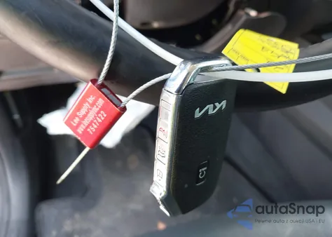 2022 Kia Sorento Sx z USA, uszkodzony, nr VIN 5XYRK4LF1NG088731